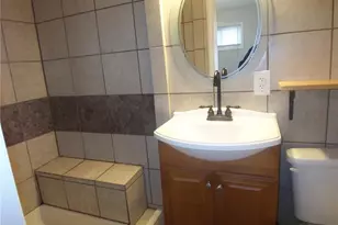 2533 E Woodlyn Way, Greensboro, NC 27407 - Photo 10