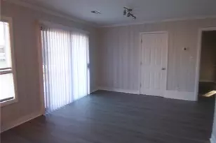 2533 E Woodlyn Way, Greensboro, NC 27407 - Photo 6