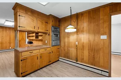 2216 W Cone Boulevard, Greensboro, NC 27408 - Photo 10