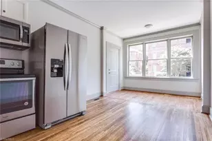 111 Hendrix St, Greensboro, NC 27401 - Photo 4