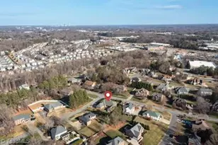 2297 Ashford Dr, Winston-Salem, NC 27103 - Photo 32