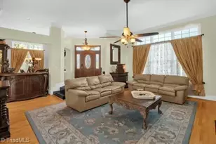 2297 Ashford Dr, Winston-Salem, NC 27103 - Photo 10