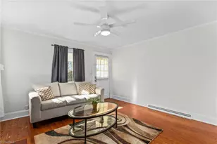 2619 Pinecroft Rd, Greensboro, NC 27407 - Photo 8