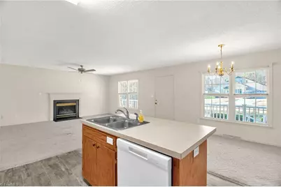 2001 Sunshine Lane, Lexington, NC 27295 - Photo 8