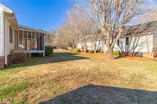 2001 Sunshine Ln, Lexington, NC 27295 - Photo 24