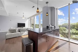 201 N Elm St, Greensboro, NC 27401 - Photo 4