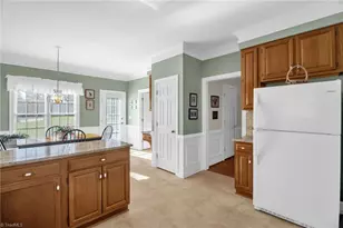 8115 Glengarriff Rd, Clemmons, NC 27012 - Photo 14