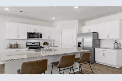 497 Lisa Lane, Winston-Salem, NC 27107 - Photo 6