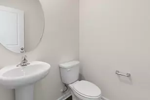 599 Forest Creek Dr, Winston-Salem, NC 27107 - Photo 8