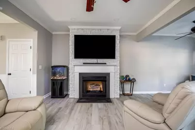 1606 Chelsea Square, Archdale, NC 27263 - Photo 4