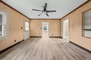 210 W Balfour Ave, Asheboro, NC 27203 - Photo 6