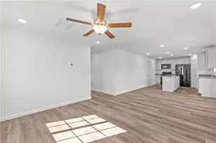 3519 Marksbury Dr, Greensboro, NC 27405 - Photo 6