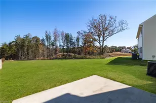 3519 Marksbury Dr, Greensboro, NC 27405 - Photo 20