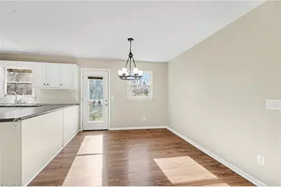 4010 Gracemont Drive, Winston-Salem, NC 27106 - Photo 8