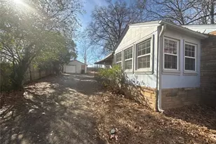 2935 Isaacs Pl, Greensboro, NC 27408 - Photo 8