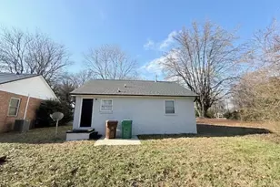 410 Cedar St, High Point, NC 27260 - Photo 2