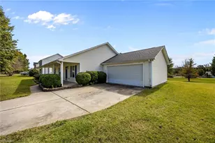 202 Carter Ridge Dr, Reidsville, NC 27320 - Photo 4