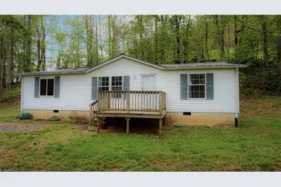 760 Townview Street, West Jefferson, NC 28694 - Photo 2