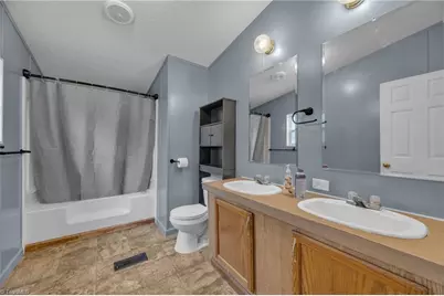 760 Townview Street, West Jefferson, NC 28694 - Photo 24