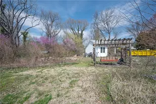 120 Rawley Ave, Mount Airy, NC 27030 - Photo 14