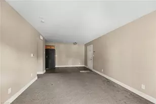 2829 North O.Henry Boulevard, Greensboro, NC 27405 - Photo 10