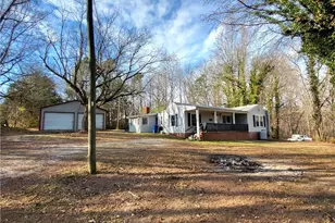 1535 E Fairfield Rd, High Point, NC 27263 - Photo 18