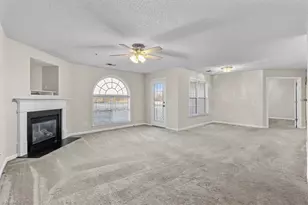 6112 Hedgecock Cir, High Point, NC 27265 - Photo 2