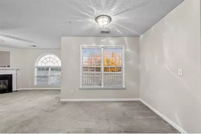 6112 Hedgecock Circle, High Point, NC 27265 - Photo 6