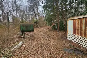 306 Greenbriar Rd, Greensboro, NC 27405 - Photo 6