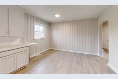 323 Coltrane Avenue, High Point, NC 27260 - Photo 10