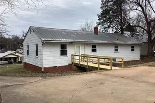 323 Coltrane Ave, High Point, NC 27260 - Photo 18