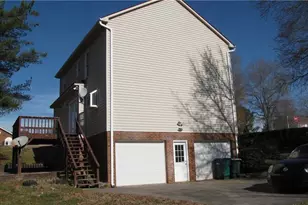 2500 Newington Ct, Clemmons, NC 27012 - Photo 4