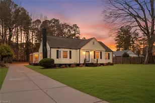 18 Fairway Dr, Lexington, NC 27292 - Photo 2