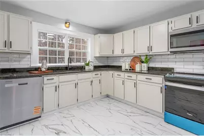 18 Fairway Drive, Lexington, NC 27292 - Photo 12