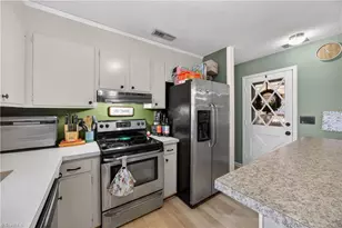 3675 Dylanwood Ct, Walkertown, NC 27051 - Photo 16