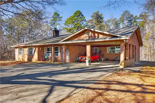 3675 Dylanwood Ct, Walkertown, NC 27051 - Photo 2