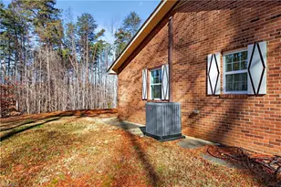 3675 Dylanwood Ct, Walkertown, NC 27051 - Photo 34