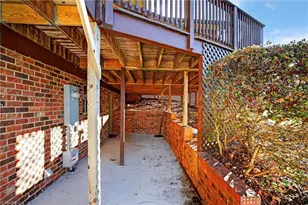 4502 Whitby Pl, Greensboro, NC 27406 - Photo 36