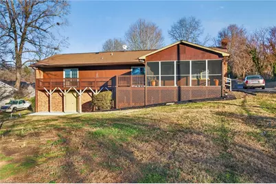 4502 Whitby Place, Greensboro, NC 27406 - Photo 38