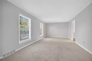 4502 Whitby Pl, Greensboro, NC 27406 - Photo 6