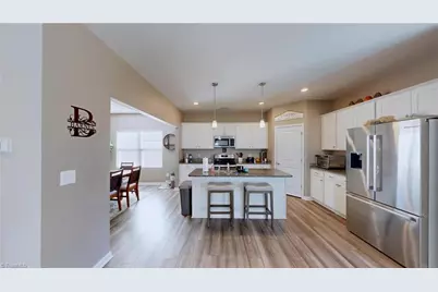 3723 Boxwood Court, Thomasville, NC 27360 - Photo 8