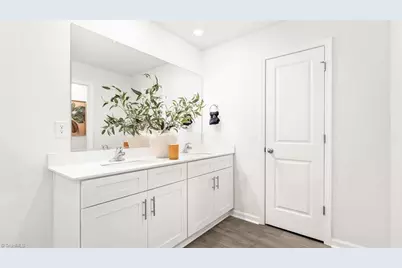 103 Beechwood Circle, Thomasville, NC 27360 - Photo 14