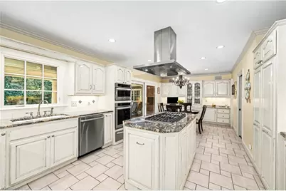 3 Baywater Lane, Greensboro, NC 27408 - Photo 8