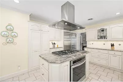 3 Baywater Lane, Greensboro, NC 27408 - Photo 10