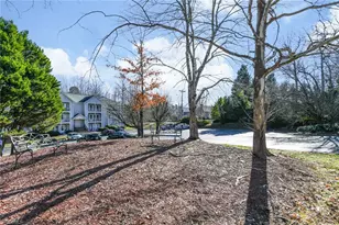 700 Glendale Dr, Greensboro, NC 27406 - Photo 22