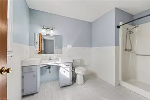 405 Idlewild Dr, Lexington, NC 27295 - Photo 22