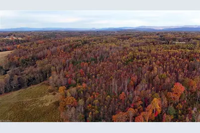 002 Rock Creek Ch Road, North Wilkesboro, NC 28659 - Photo 8