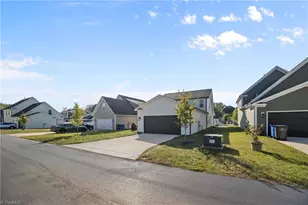 1736 Eastover Dr, Kernersville, NC 27284 - Photo 44