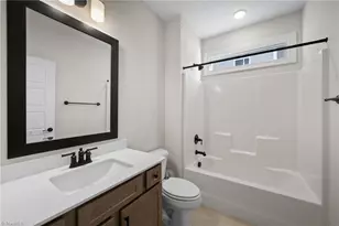 1736 Eastover Dr, Kernersville, NC 27284 - Photo 34