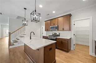 1736 Eastover Dr, Kernersville, NC 27284 - Photo 16